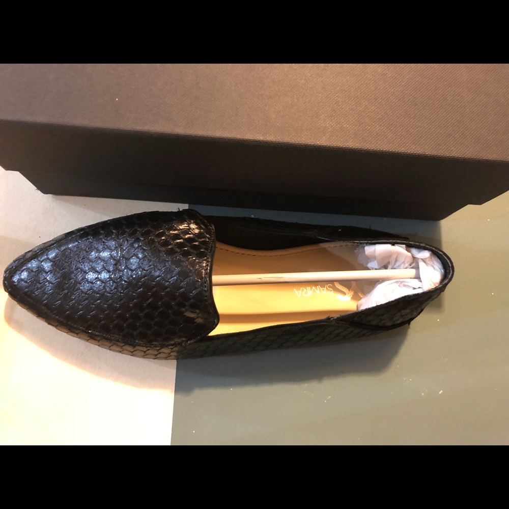 NIB Yosi Samra Vivian